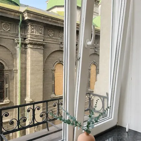 руська 18, краща локація в серці старого львова Lviv